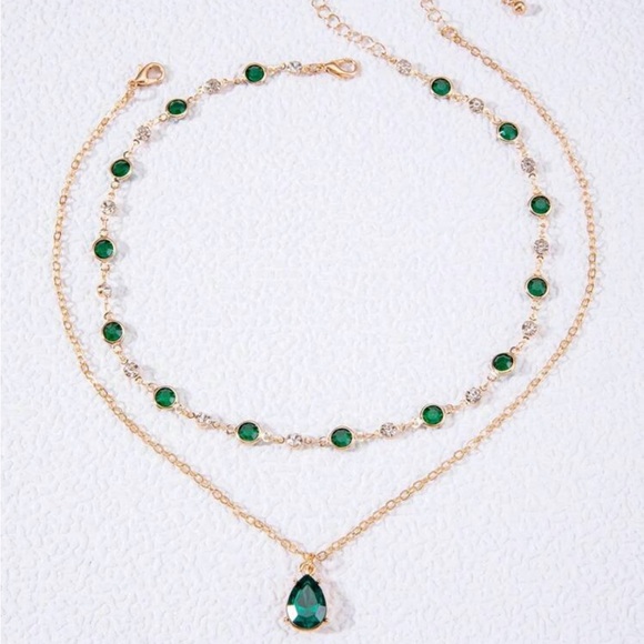 ⚠️Clearance Elegant 2pcs Gold and Green Pendant Necklace Set - Picture 3 of 6